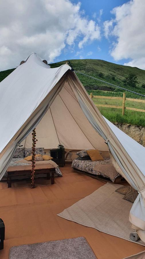 Отель Calon Y Goedwig Glamping Лландовери Экстерьер фото