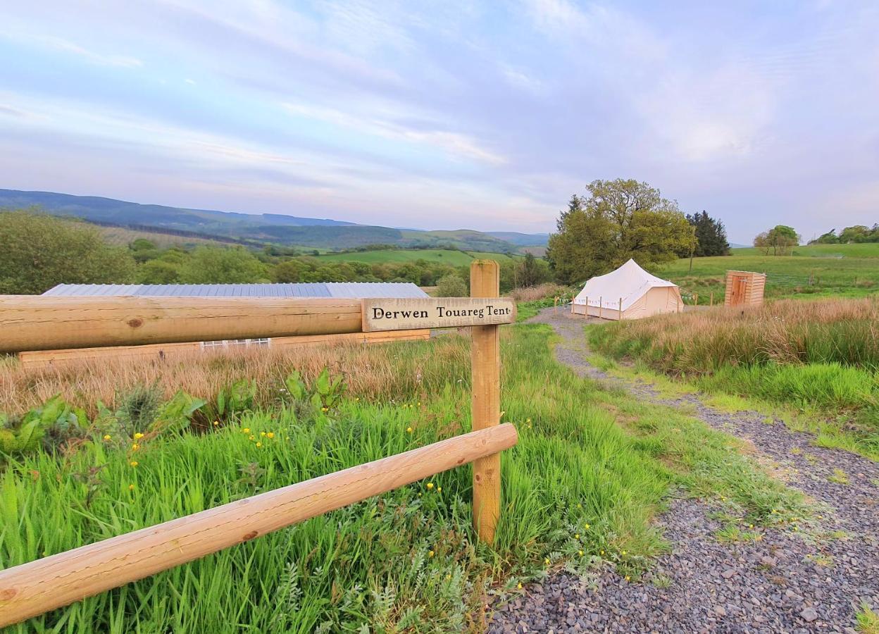 Отель Calon Y Goedwig Glamping Лландовери Экстерьер фото